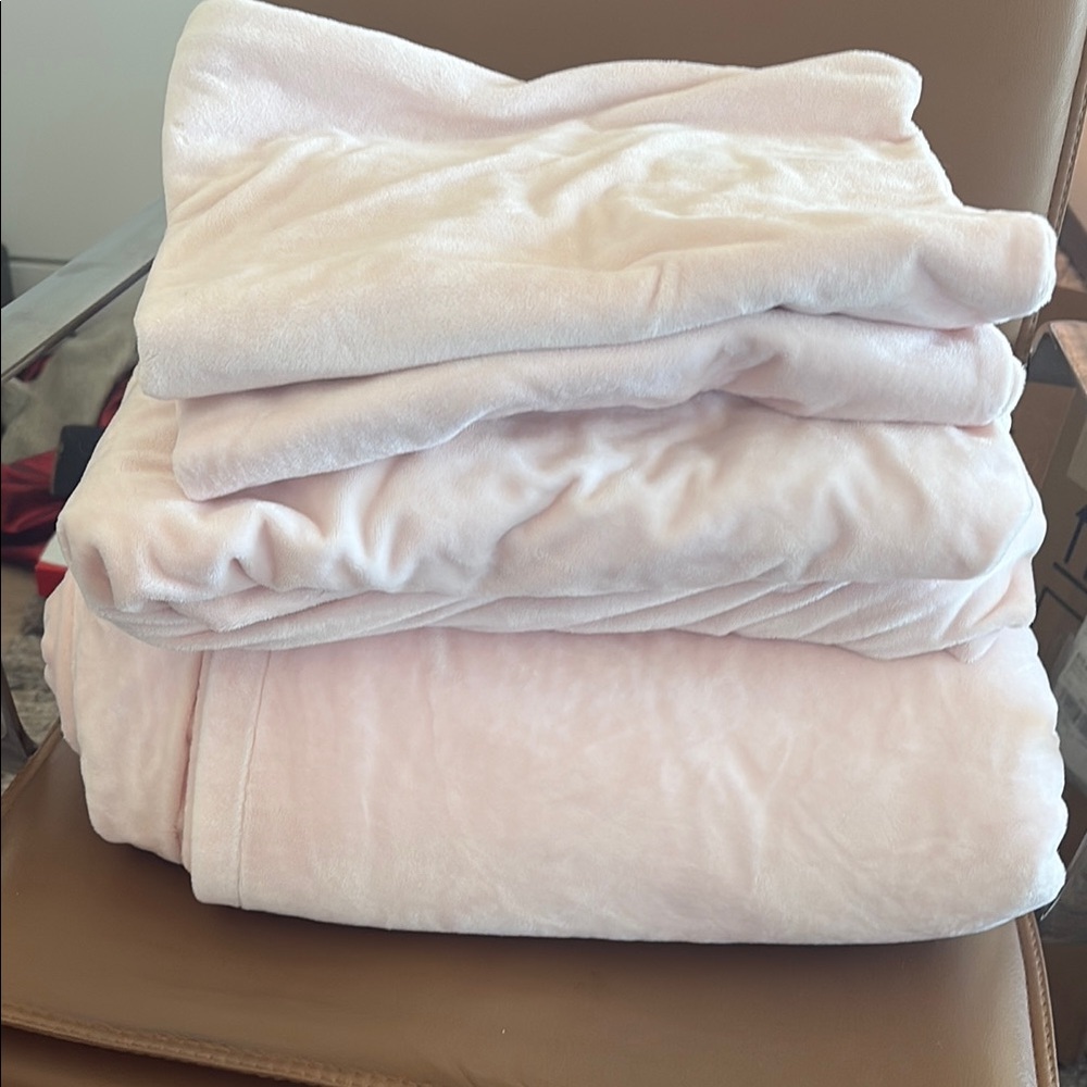 Pottery Barn Kids Luxe Chamois Twin sheets